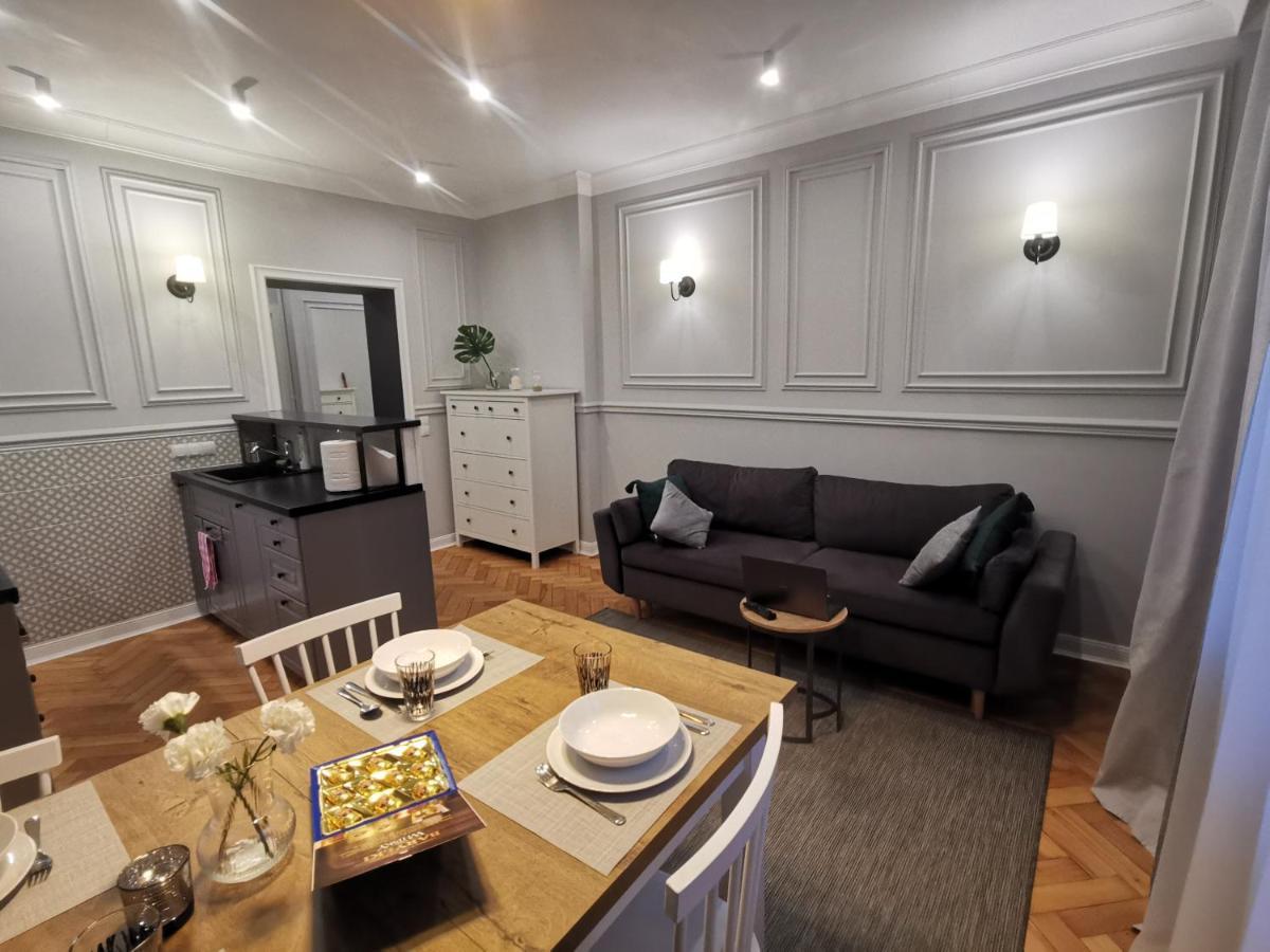 דירות ביאליסטוק Wm Apartament Lipowa 18A מראה חיצוני תמונה